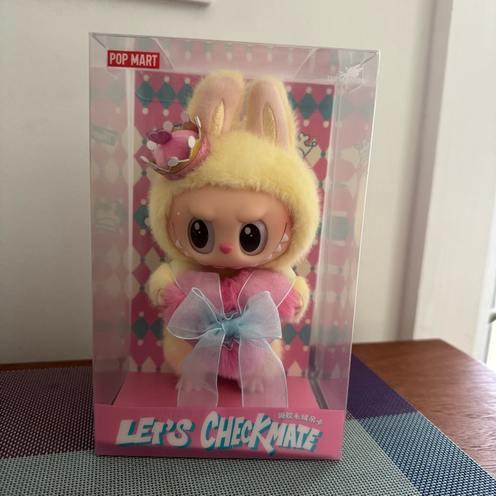 THE MONSTERS Labubu Let's Checkmate Series-Vinyl Plush Hanging Card